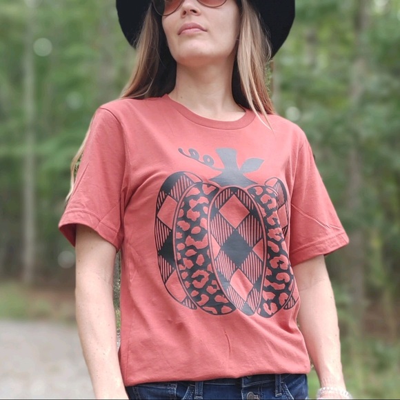 Plaid & Leopard Tee Pumpkin Tee - Heather Orange - Picture 3 of 3